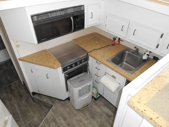 No Limit Yacht Photos Pics 