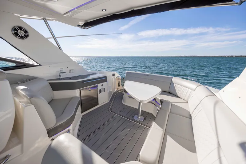  Yacht Photos Pics Luxurious 2020 Sea Ray Sundancer 320 Outboard yacht interior with ocean view and elegant seating.
