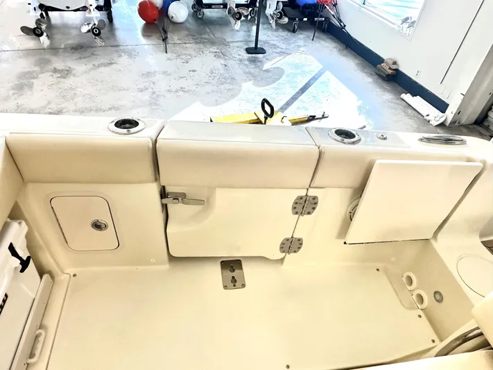  Yacht Photos Pics 2024 Chris-craft 24 Calypso - Image 7
