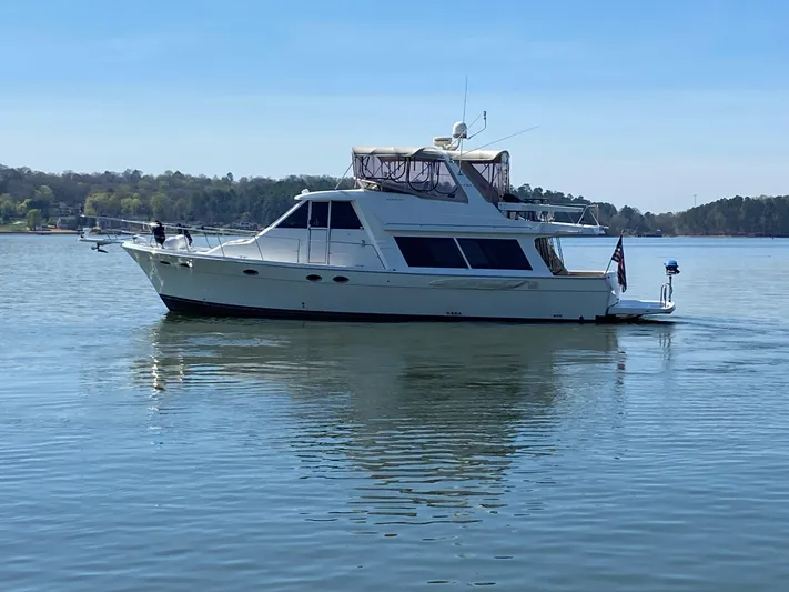 Huckleberry Friend Yacht Photos Pics 