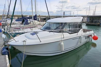 2016 Jeanneau Merry Fisher 795