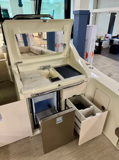  Yacht Photos Pics 2024 CHRIS-CRAFT 35 CALYPSO - Image 9