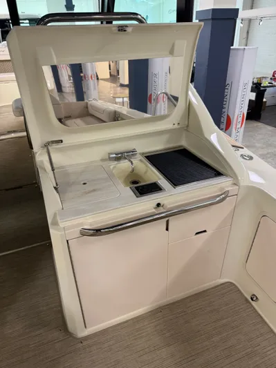  Yacht Photos Pics 2024 CHRIS-CRAFT 35 CALYPSO - Image 8