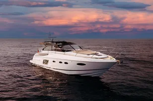 2016 Princess V48 Open