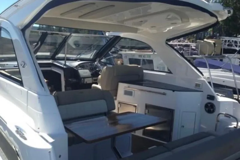 Roe Boat Yacht Photos Pics Cockpit area - excellent weather protection w/ retractable hardtop