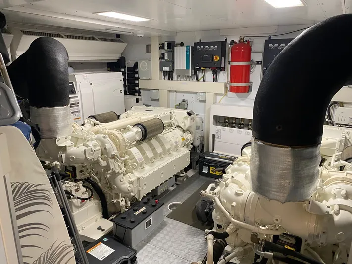 Kayra 1 Yacht Photos Pics Engine room of 2024 Ferretti Yachts 780, featuring dual engines and advanced equipment.