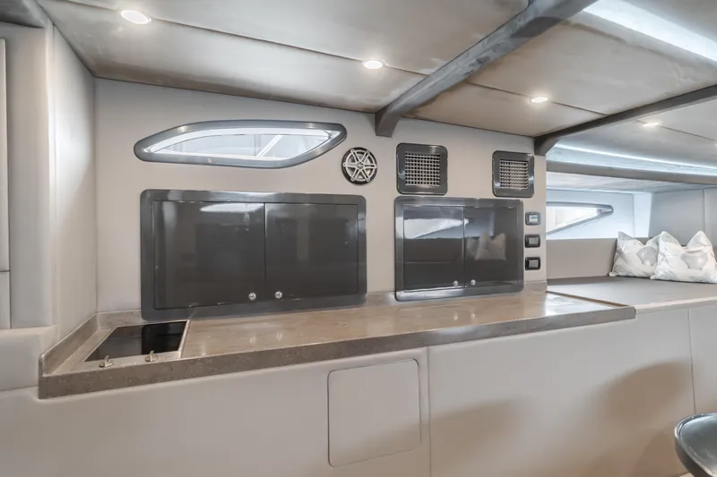 Catch And Release Yacht Photos Pics 