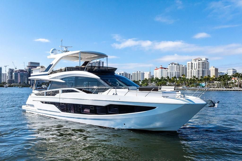 2018 Galeon 64 