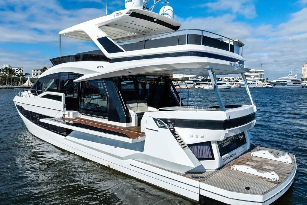 2018 Galeon 64 