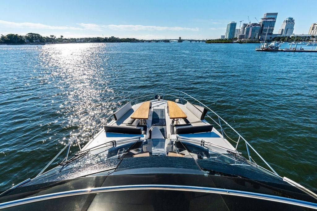 2018 Galeon 64 