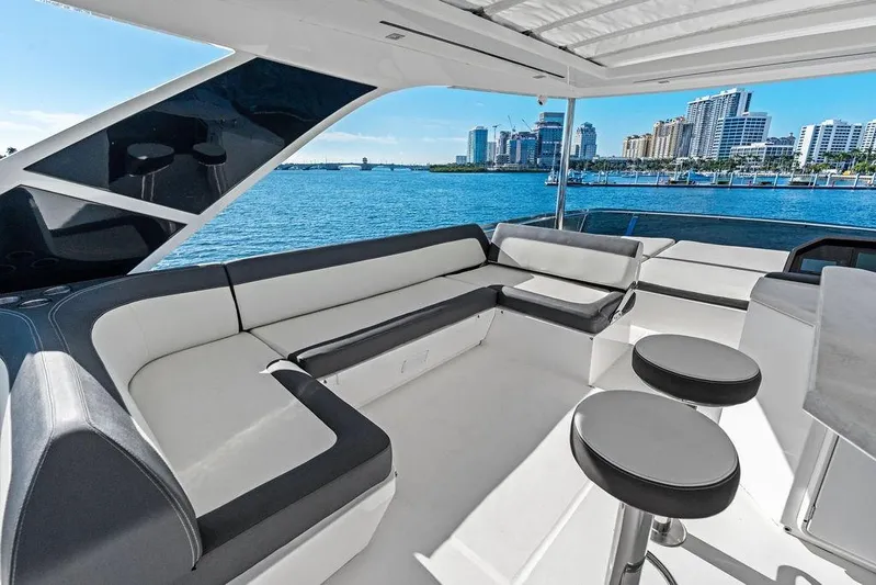  Yacht Photos Pics Luxurious 2018 Galeon 640 Fly yacht interior with waterfront city view.