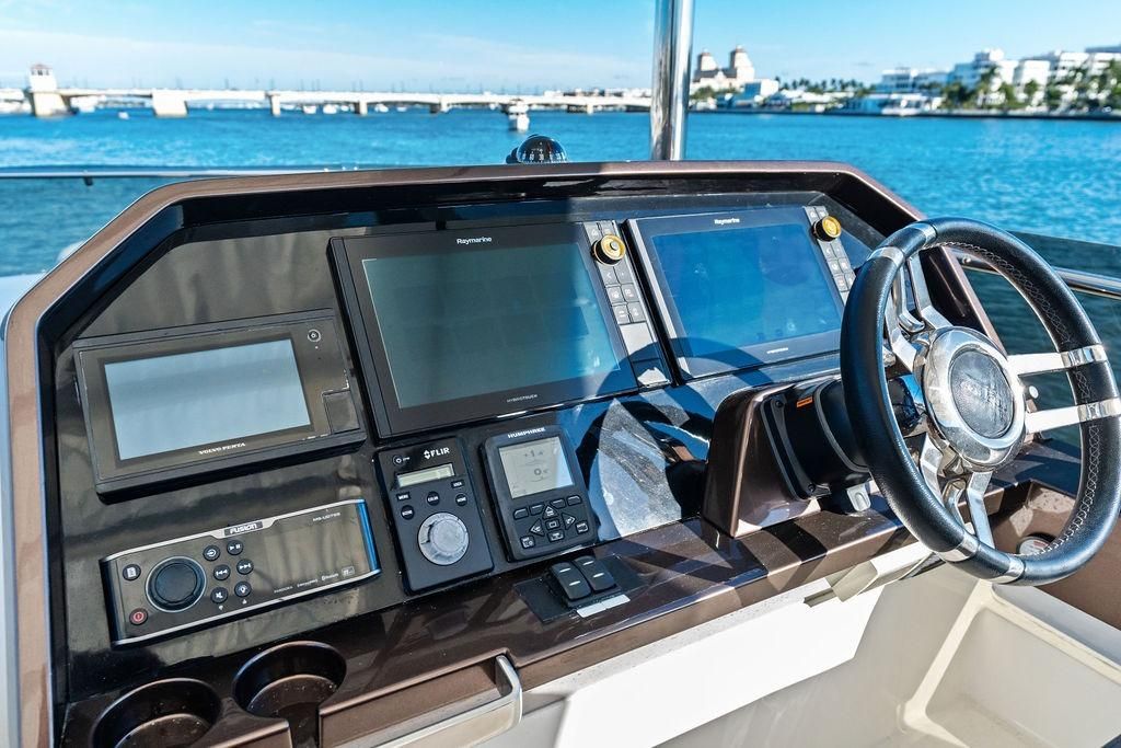 2018 Galeon 64 
