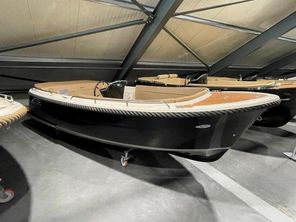2022 Primeur 615 tender