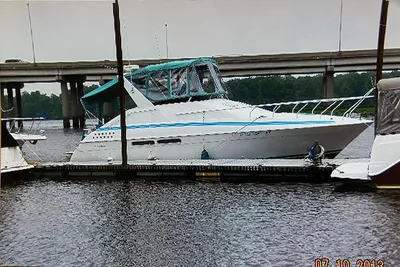 Mainship 36 Express