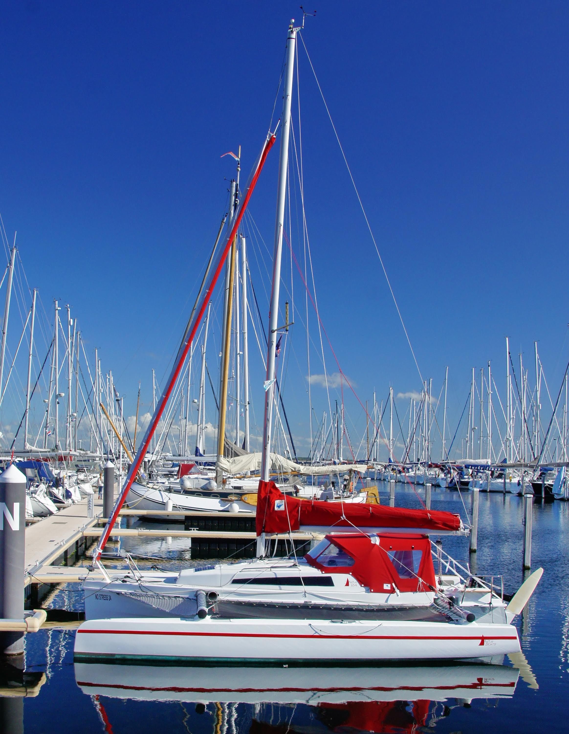 2014 Custom Astus 24