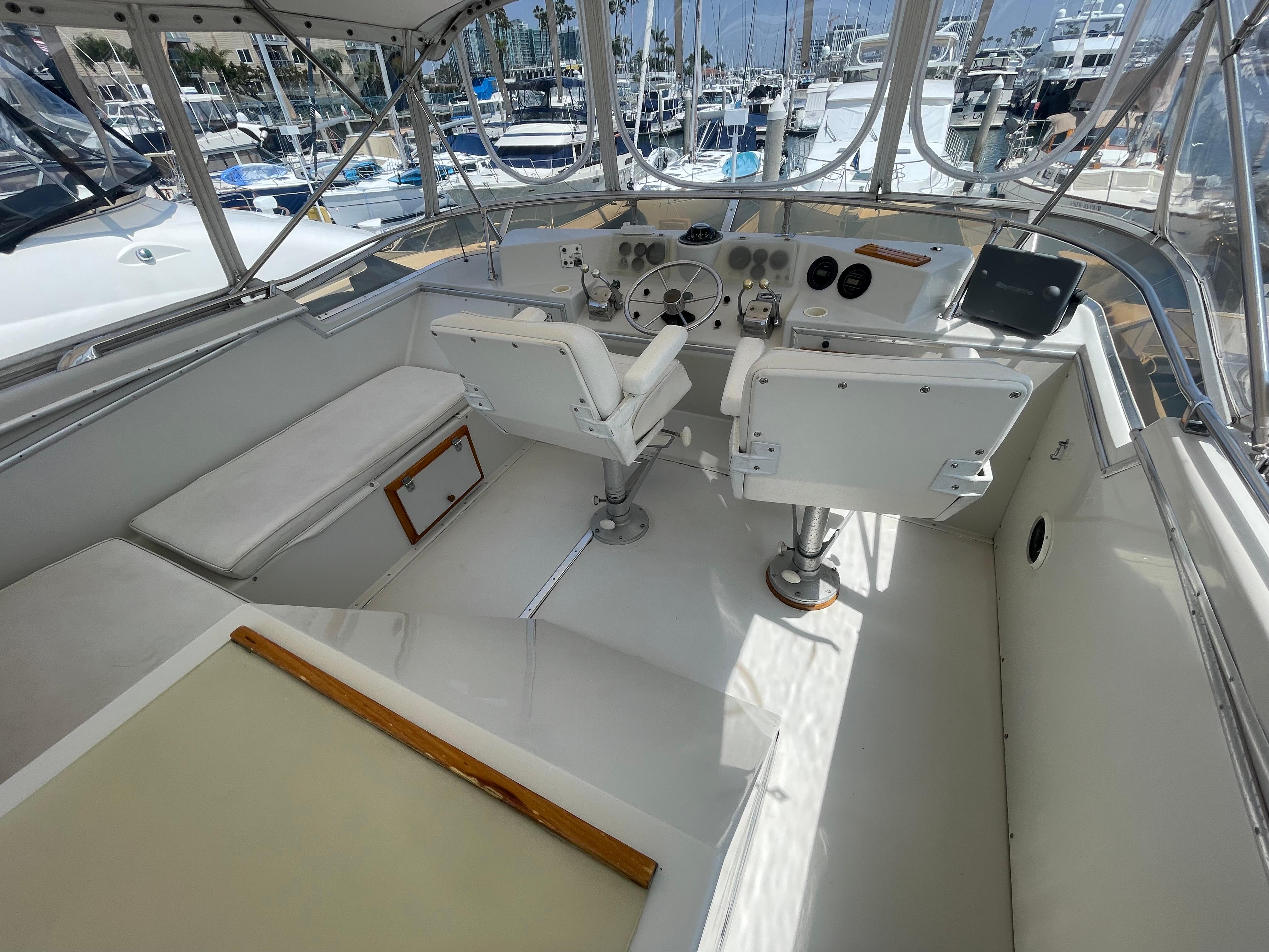 1983 Uniflite 42 Aft Cabin Aft Cabin for sale - YachtWorld