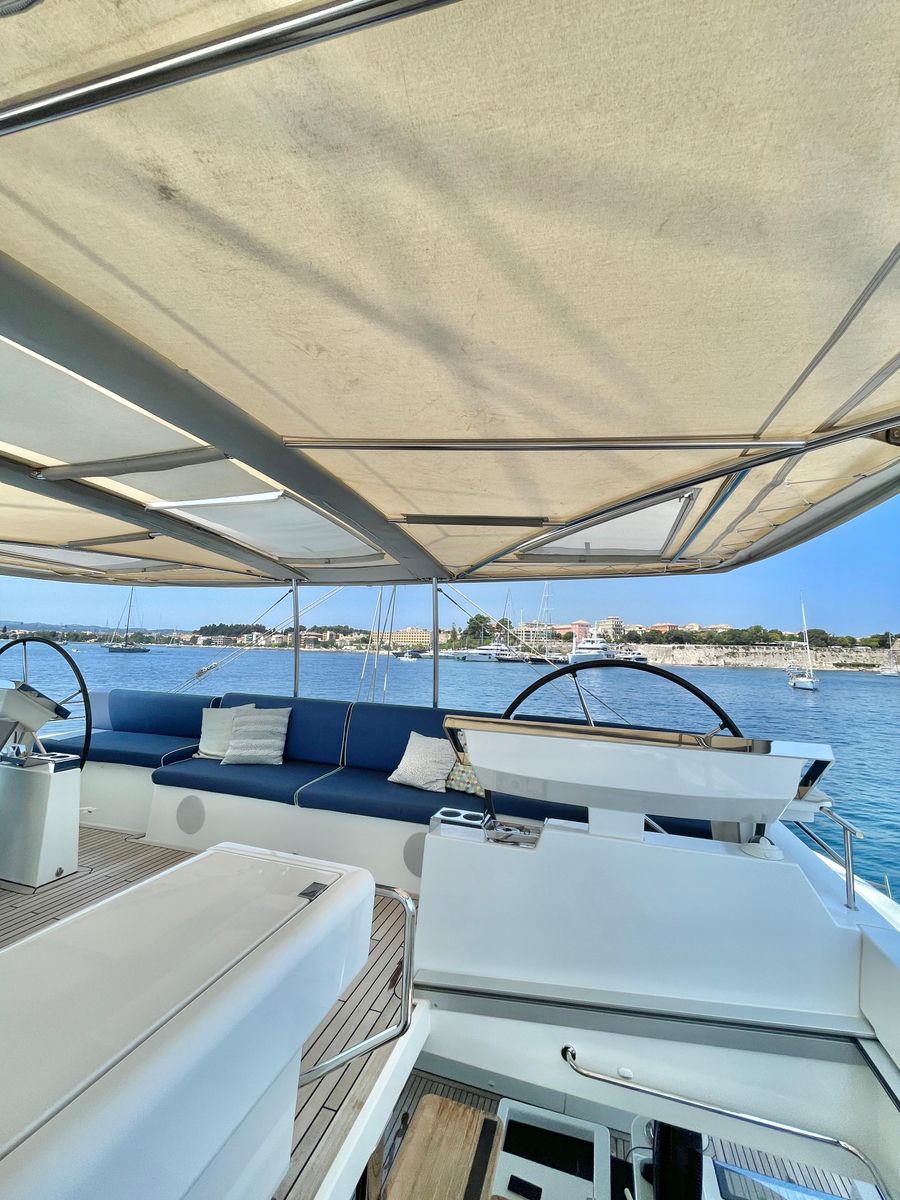 2018 Lagoon 62 