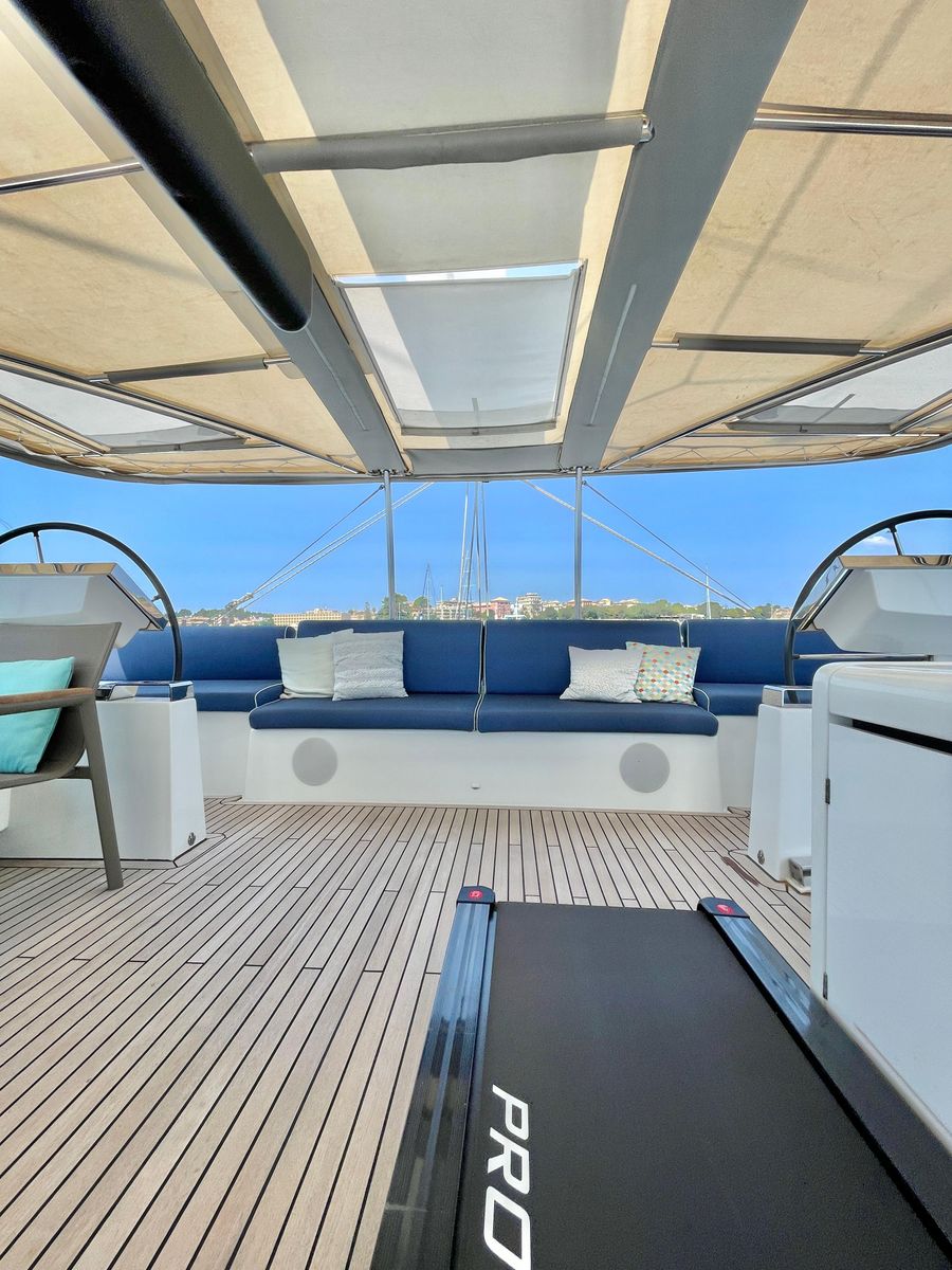2018 Lagoon 62 