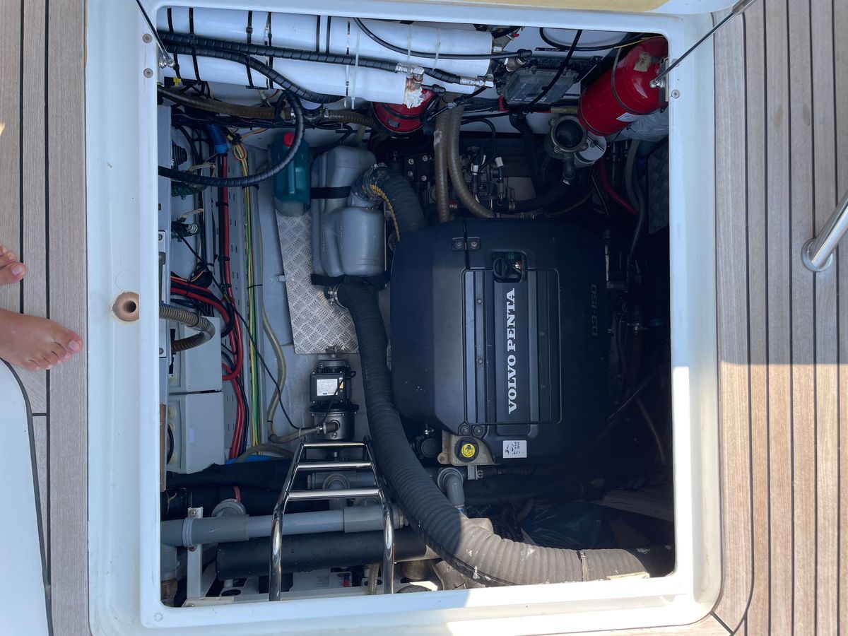2018 Lagoon 62 