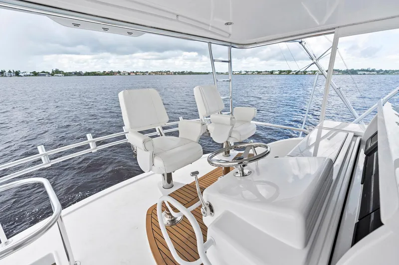 Nautical Nomad Yacht Photos Pics 