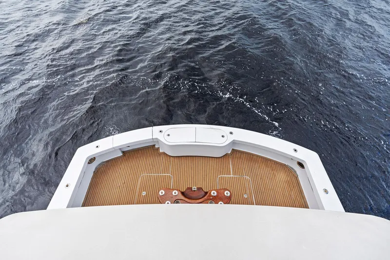 Nautical Nomad Yacht Photos Pics 