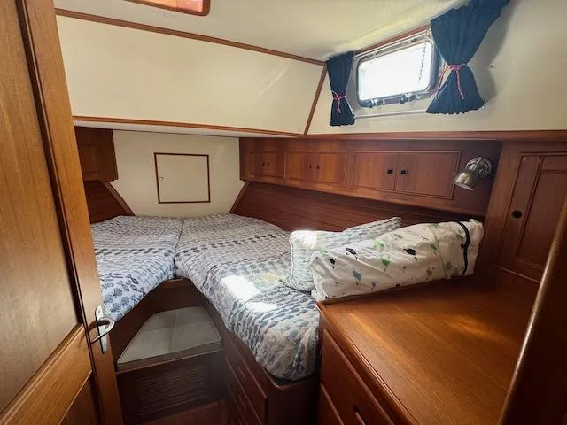 Encore Yacht Photos Pics 