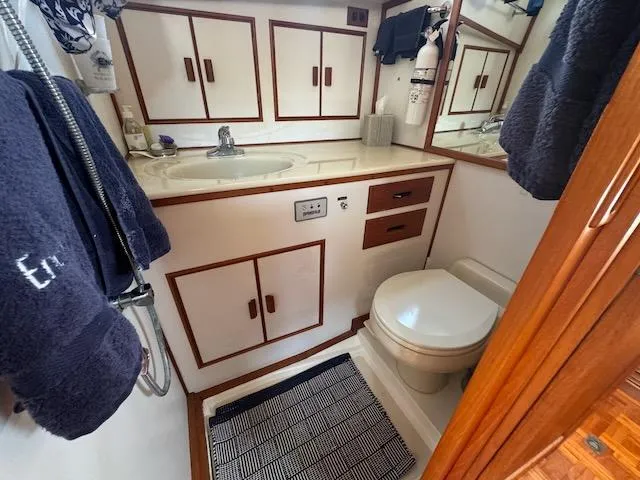 Encore Yacht Photos Pics 