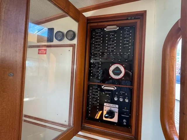 Encore Yacht Photos Pics 