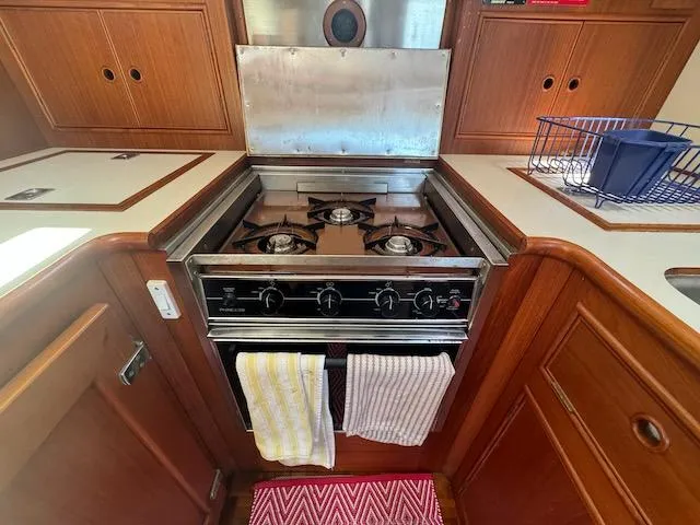 Encore Yacht Photos Pics 