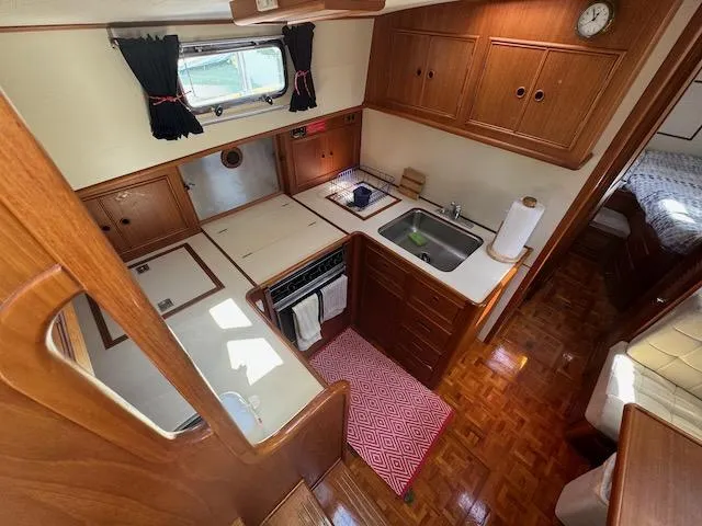 Encore Yacht Photos Pics 