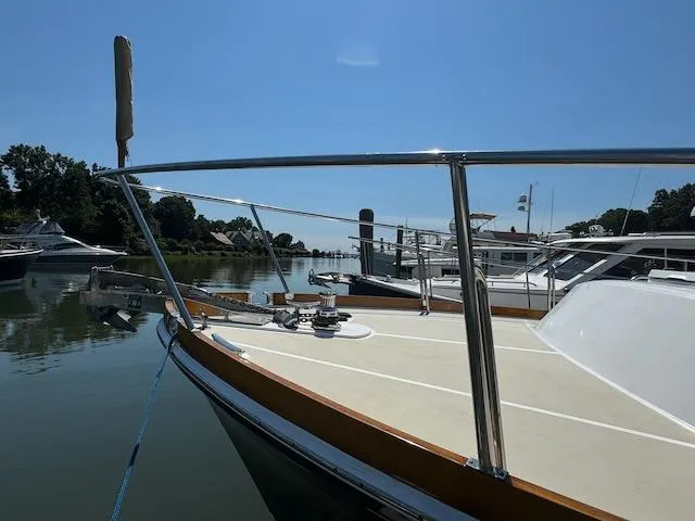 Encore Yacht Photos Pics 