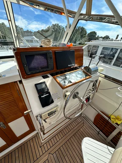 Encore Yacht Photos Pics 