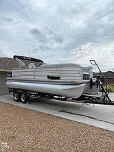 2021 Godfrey SW2286FS