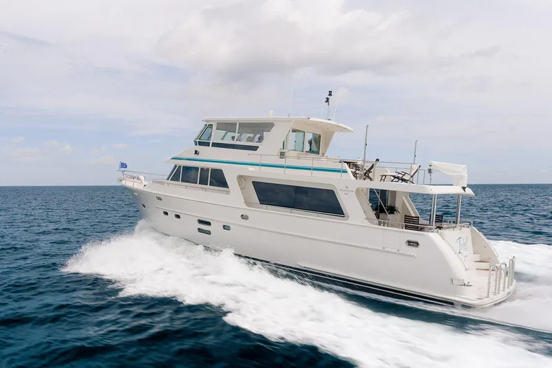 Isobel III Yacht Photos Pics Port Side Running