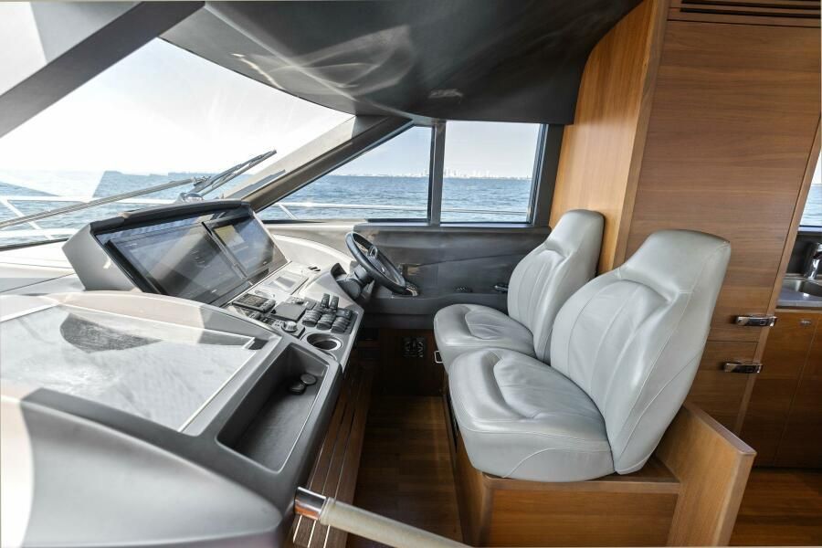 2016 Princess 60 