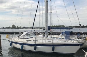 1992 Hallberg-Rassy 36