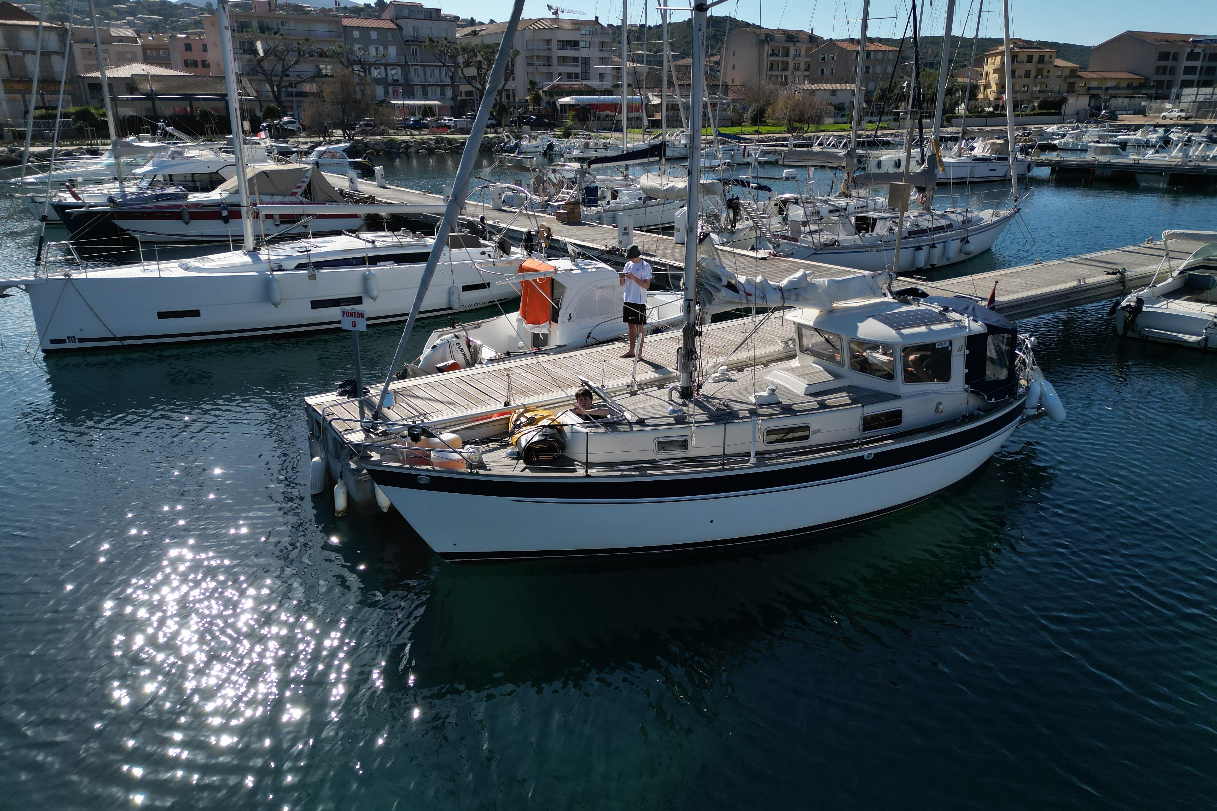 1983 Hallberg-Rassy 94 Kutter