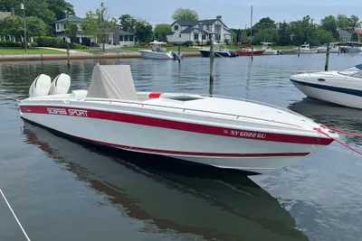 Wellcraft 302 SCARAB SPORT - 250 Suzuki