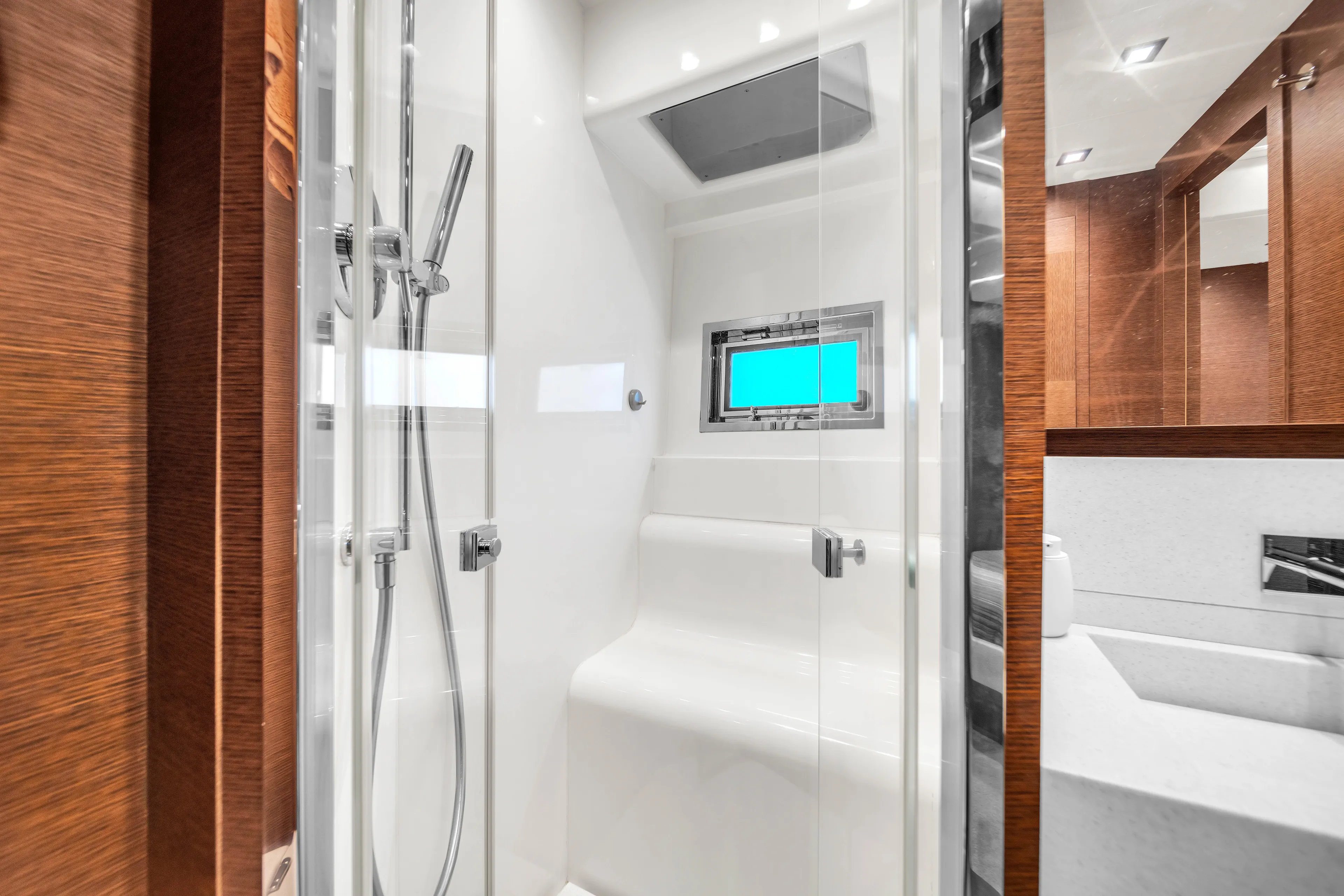 Oceana Yacht Photos Pics 