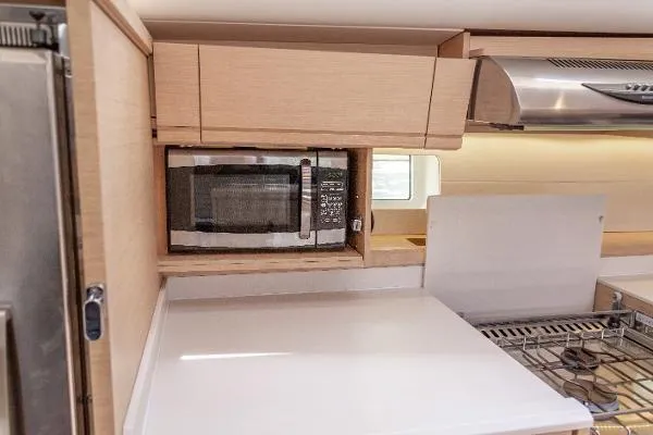 Second Wind Yacht Photos Pics 2017 Jeanneau Yachts 54 - Microwave