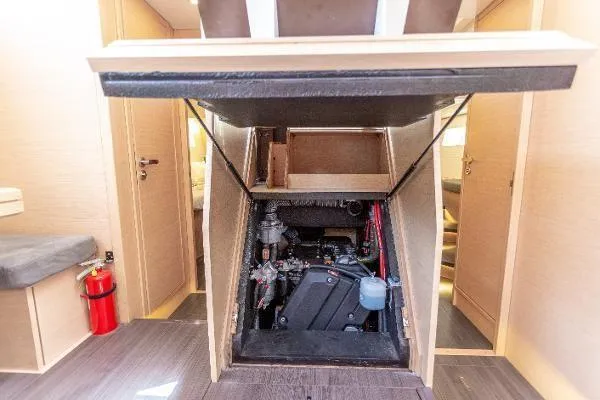 Second Wind Yacht Photos Pics 2017 Jeanneau Yachts 54 - Engine