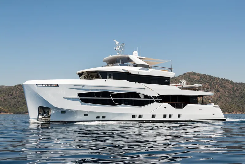 Numarine 32xp Yacht Photos Pics 