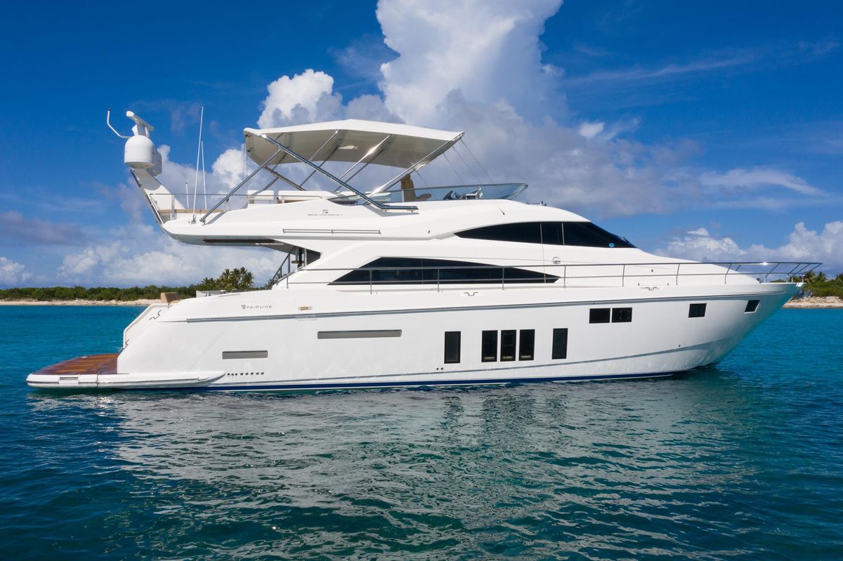 2014 Fairline 65 