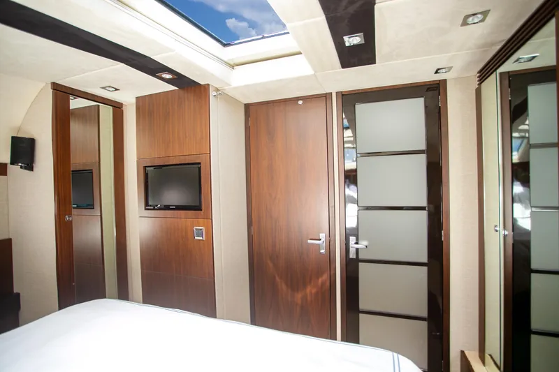 Sea Change Yacht Photos Pics 