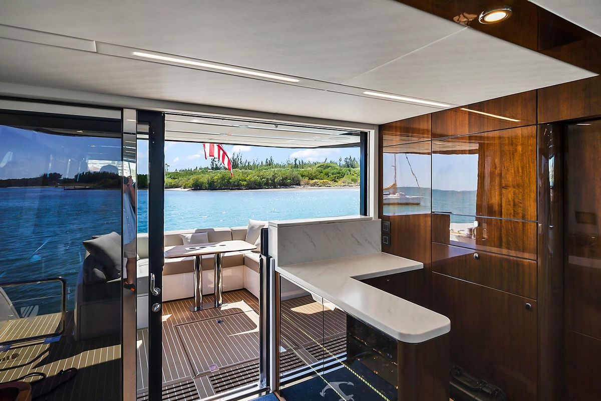 2021 Fairline 68 