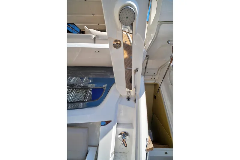 Raw Wave Yacht Photos Pics Fairline Squadron 68 yacht interior, 2021 model, featuring sleek design and modern amenities.