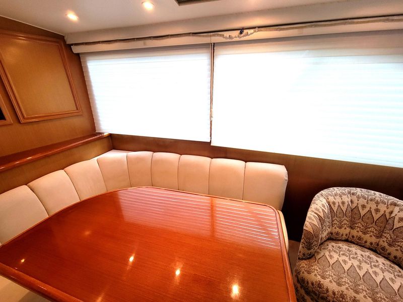 2002 Cavileer 48 Flybridge Sportfish
