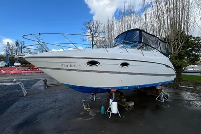 2000 Maxum 2700 SCR