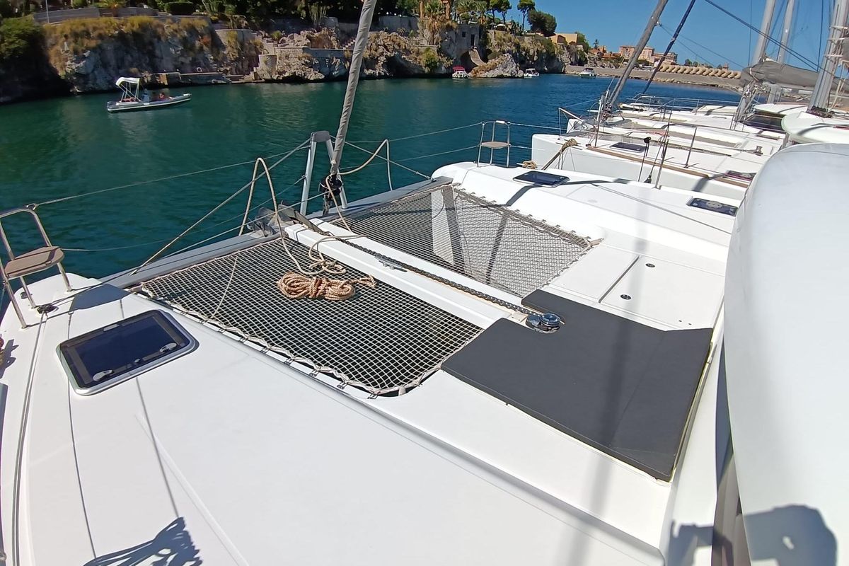 2019 Lagoon 41 