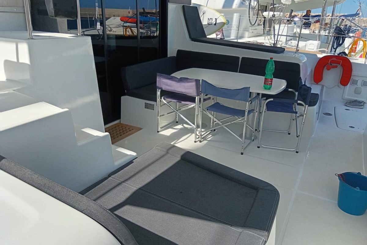 2019 Lagoon 41 